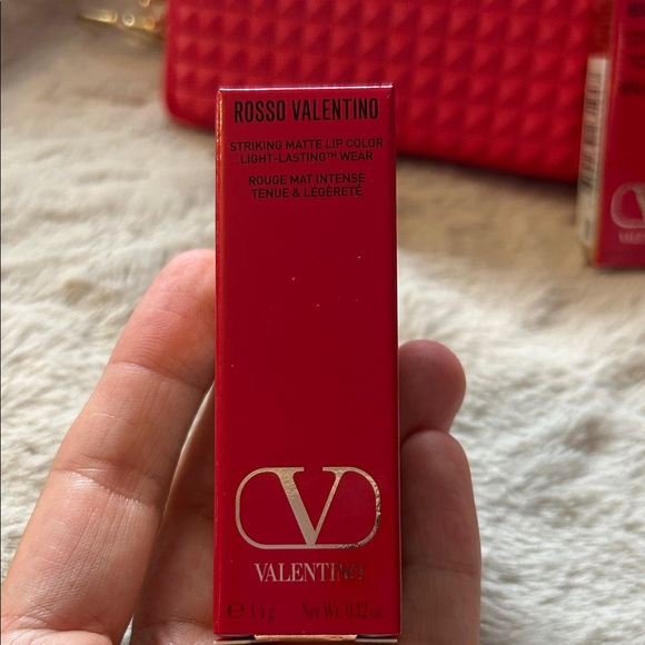 Valentino cosmetic pouch with lipsticks - Picture 4 of 8